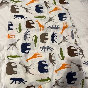 Pottery Barn Kids 100% organic Multicolor Animal Print Full Sheet set